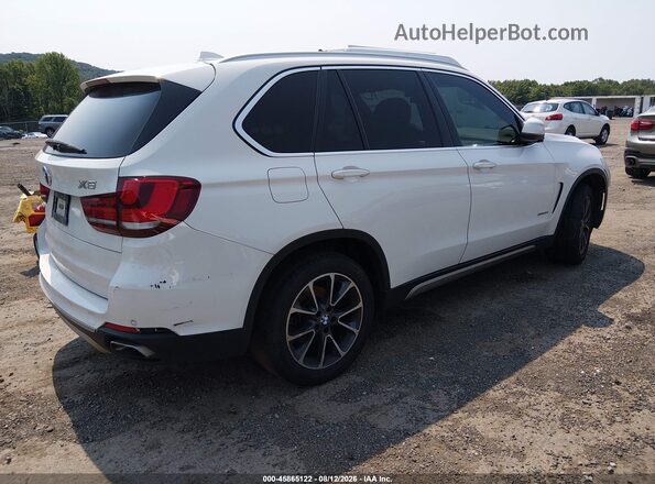5UXKR0C59JL073341 2018 BMW X5 White Trasero derecho