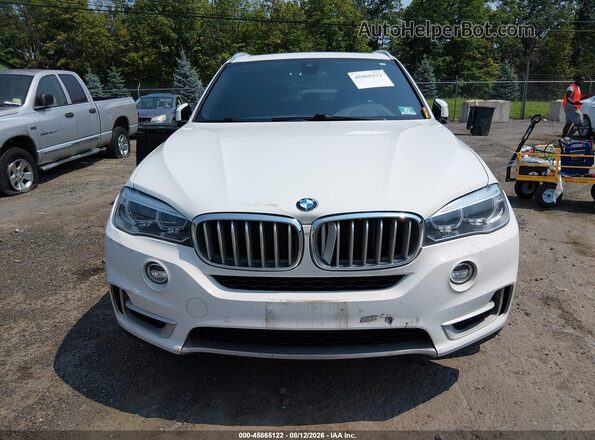 5UXKR0C59JL073341 2018 BMW X5 White Vista del cuadro de instrumentos