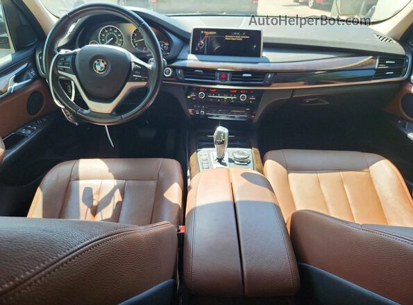 5UXKR0C5XG0U10853 2016 BMW X5 Gray Vista del salpicadero
