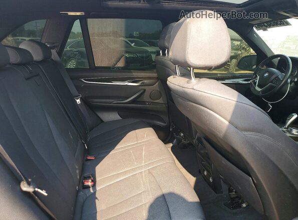 5UXKR2C34H0U21875 2017 BMW X5 Charcoal Rear interior view