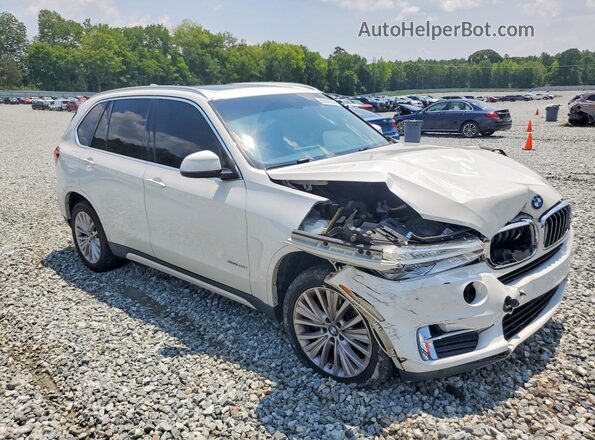 5UXKR2C37H0X05002 2017 BMW X5 Белый Передняя правая четверть