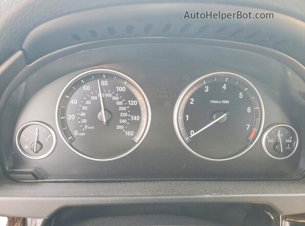 5UXKR2C38H0W43397 2017 BMW X5 White Widok zestawu wskaźników
