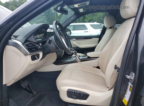 5UXKR2C3XH0U24778 2017 BMW X5 Black წინა სალონის ხედი