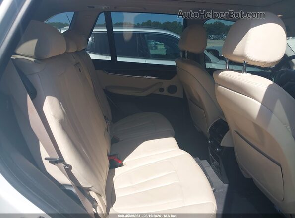 5UXKR2C57G0U17268 2016 BMW X5 Белый Вид наклейки с VIN-кодом