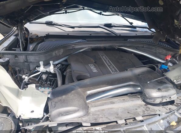 5UXKS4C35H0U04423 2017 BMW X5 Black Widok z tyłu