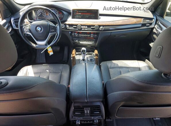 5UXKT0C30H0V97392 2017 BMW X5 Black Вид панелі приладів