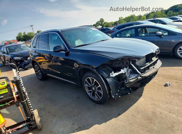 5UXKT0C33H0V95877 2017 BMW X5 Black Przód prawy