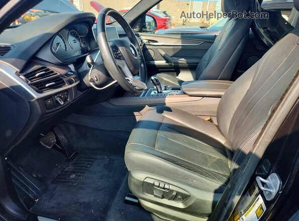 5UXKT0C33H0V95877 2017 BMW X5 Black Widok wnętrza z przodu
