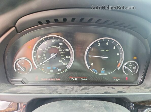 5UXKT0C37H0V95400 2017 BMW X5 Белый Вид щитка приборов