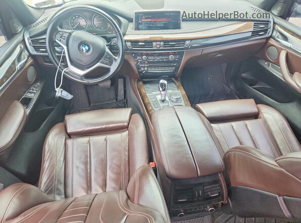 5UXKT0C37H0V95400 2017 BMW X5 Белый Вид панели приборов