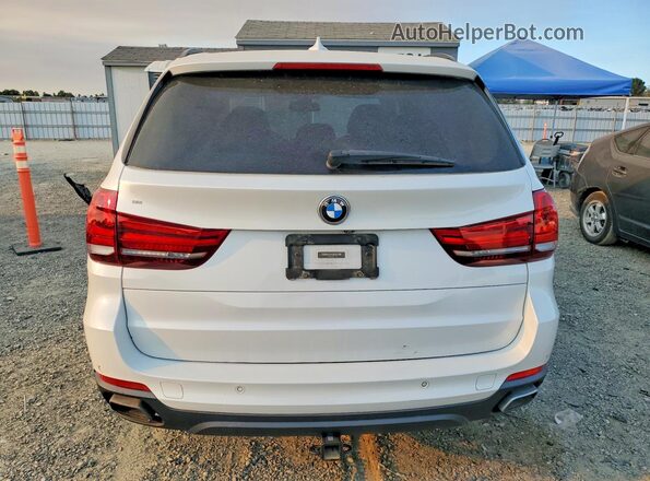 5UXKT0C52G0S77393 2016 BMW X5 White Rear view