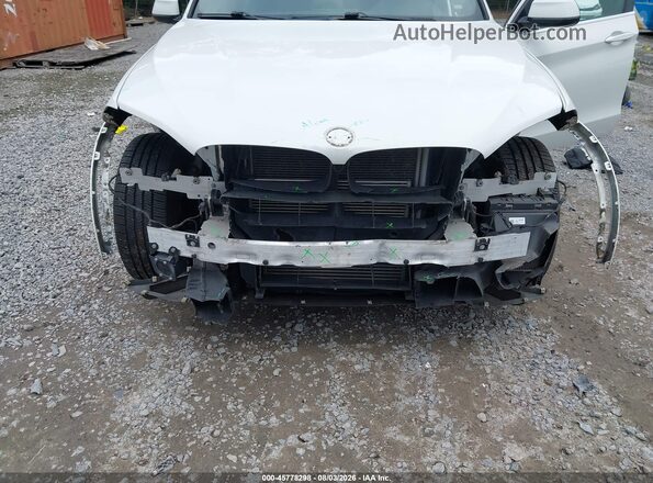 5UXKT0C52H0S80599 2017 BMW X5 Белый Вид спереди