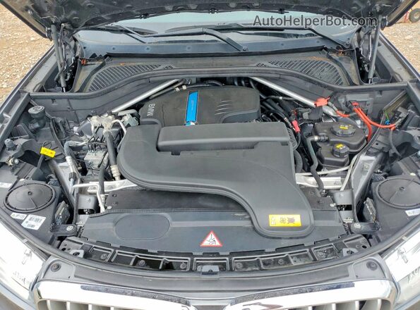 5UXKT0C54G0F74572 2016 BMW X5 Silver Engine compartment view