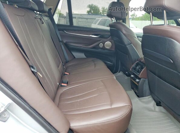 5UXKT0C55G0S78375 2016 BMW X5 Silver უკანა სალონის ხედი
