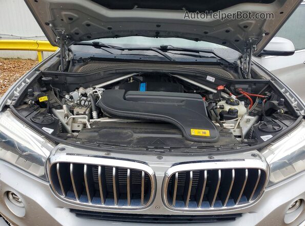 5UXKT0C55G0S78375 2016 BMW X5 Silver ძრავის განყოფილების ხედი