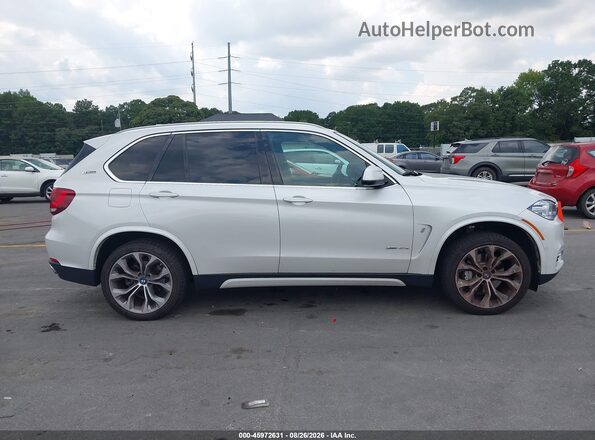 5UXKT0C55J0V98335 2018 BMW X5 White უკანა სალონის ხედი