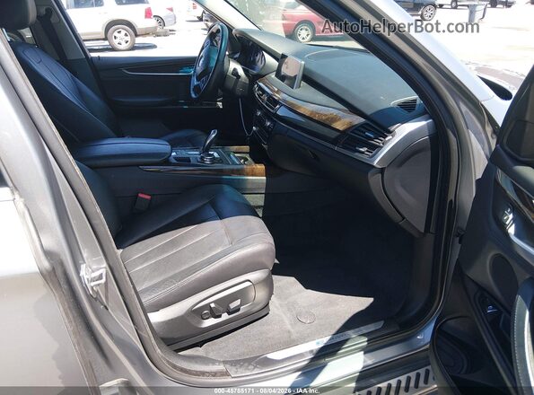 5UXKT0C56G0S78725 2016 BMW X5 Серый Вид салона спереди