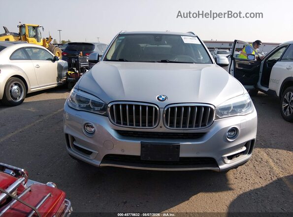 5UXKT0C56G0S78997 2016 BMW X5 Silver Rear interior view