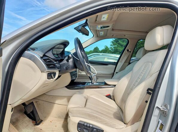 5UXKT0C58G0F74901 2016 BMW X5 Silver წინა სალონის ხედი