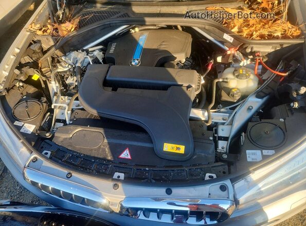 5UXKT0C58G0F74901 2016 BMW X5 Silver ძრავის განყოფილების ხედი