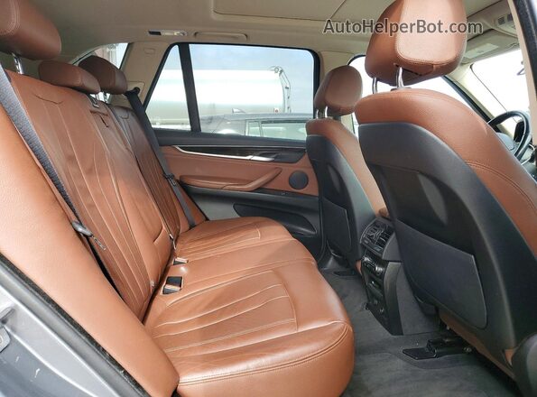 5UXKT0C5XG0F75483 2016 BMW X5 Gray უკანა სალონის ხედი