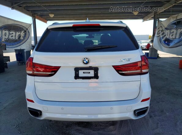 5UXKT0C5XJ0W00774 2018 BMW X5 White Вид ззаду