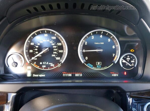 5UXKT0C5XJ0W00774 2018 BMW X5 White Вид щитка приладів
