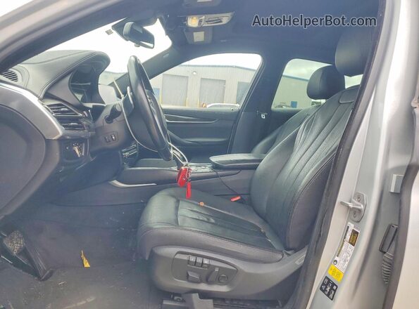 5UXKU2C55K0Z63574 2019 BMW X6 Silver Вид салону спереду