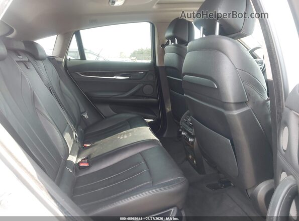 5UXKU2C58G0N79618 2016 BMW X6 White Вид наклейки з VIN-кодом