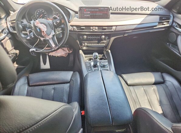5UXKU2C58J0X48916 2018 BMW X6 White Вид панелі приладів