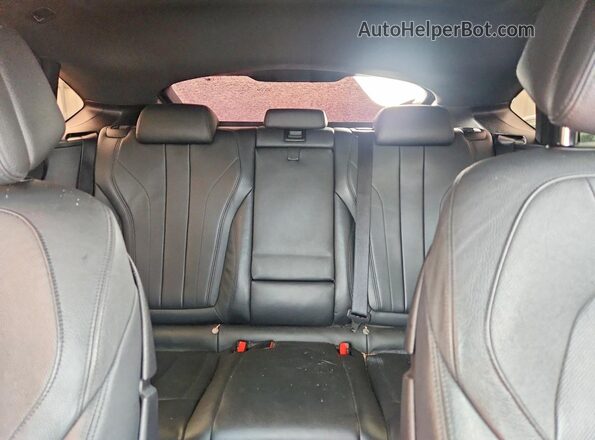 5UXKU2C59G0N79742 2016 BMW X6 Red უკანა სავარძლების ხედი