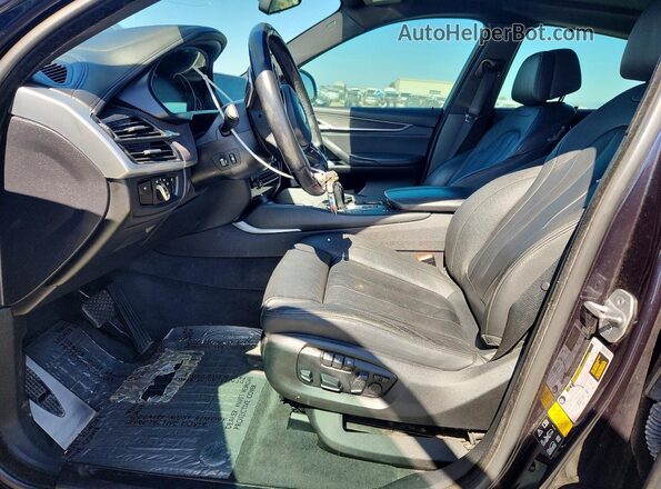 5UXKU6C58G0R33662 2016 BMW X6 Blue Вид салону спереду