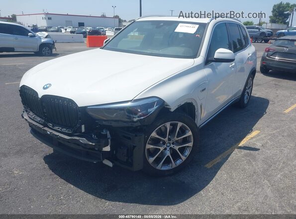 5UXTA6C00P9P22551 2023 BMW X5 White Front left