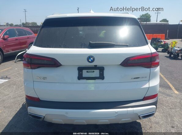 5UXTA6C00P9P22551 2023 BMW X5 White 