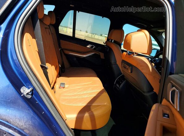 5UXTA6C01P9N76211 2023 BMW X5 Blue Вид задньої частини салону