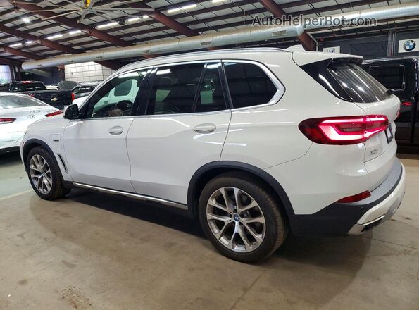5UXTA6C02N9M26931 2022 BMW X5 Белый Задняя левая четверть