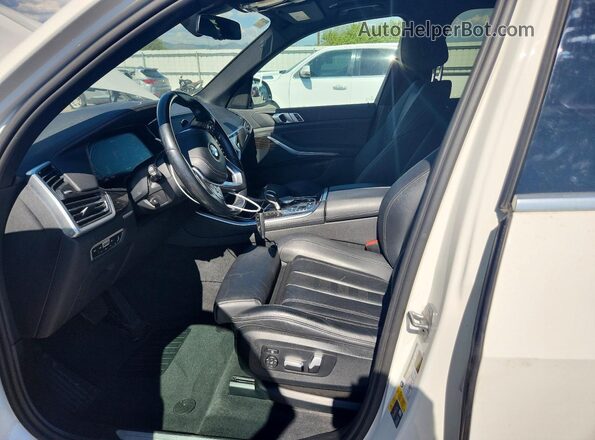5UXTA6C04M9G68363 2021 BMW X5 White Vista interior de 360 grados