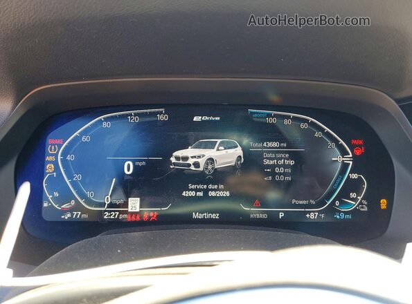 5UXTA6C07M9G09047 2021 BMW X5 White Vista del cuadro de instrumentos