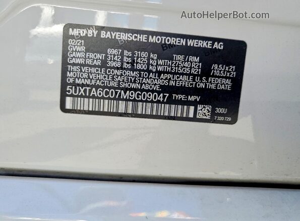 5UXTA6C07M9G09047 2021 BMW X5 White Vista del compartimento del motor