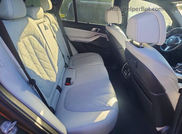 5UXTA6C09P9P83302 2023 BMW X5 Charcoal Vista interior de 360 grados