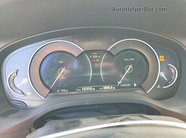 5UXTR7C50KLF23850 2019 BMW X3 White ხელსაწყოთა პანელის ხედი