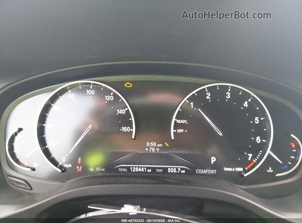 5UXTR7C50KLF25310 2019 BMW X3 White Widok tylnych siedzeń