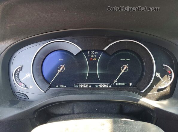 5UXTR7C50KLF30426 2019 BMW X3 Silver ხელსაწყოთა პანელის ხედი