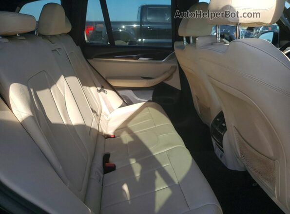 5UXTR7C55KLF28395 2019 BMW X3 Black Widok wnętrza z tyłu