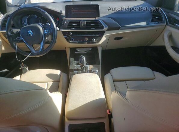 5UXTR7C55KLF28395 2019 BMW X3 Black Widok deski rozdzielczej