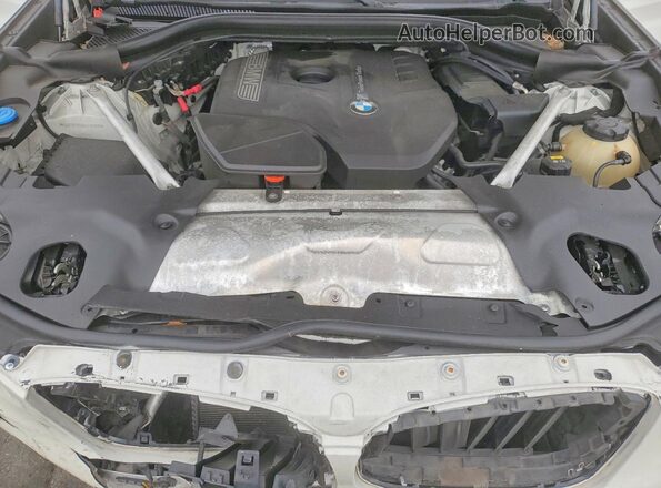 5UXTR7C56KLF26980 2019 BMW X3 White ძრავის განყოფილების ხედი