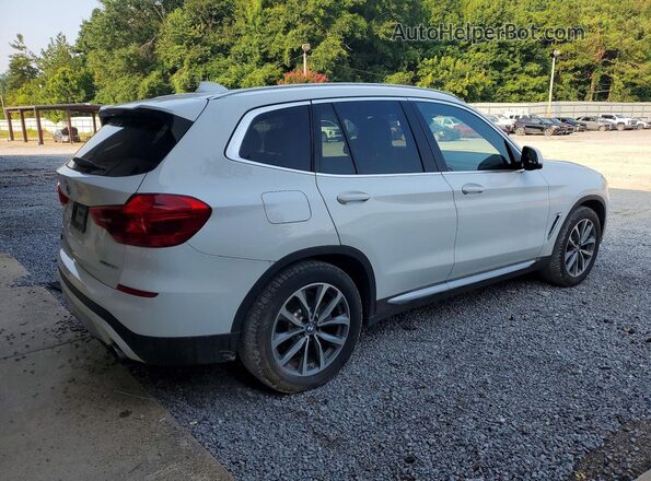 5UXTR7C56KLR48650 2019 BMW X3 White Trasero derecho