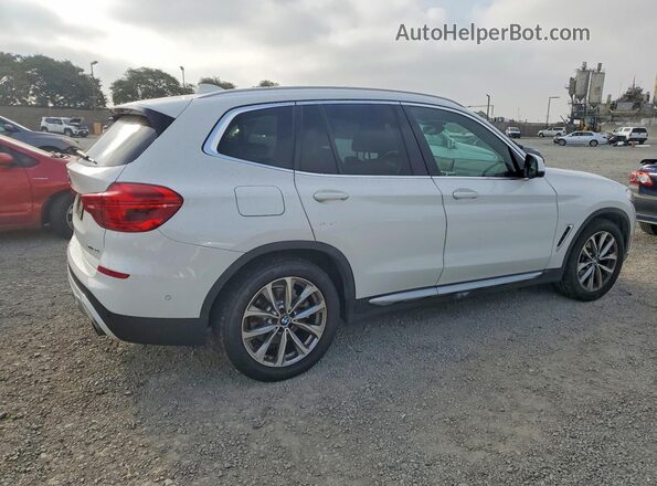 5UXTR7C57KLE96274 2019 BMW X3 Белый Задняя правая четверть