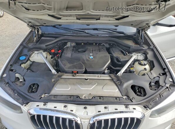 5UXTR7C57KLE96274 2019 BMW X3 Белый Вид подкапотного пространства