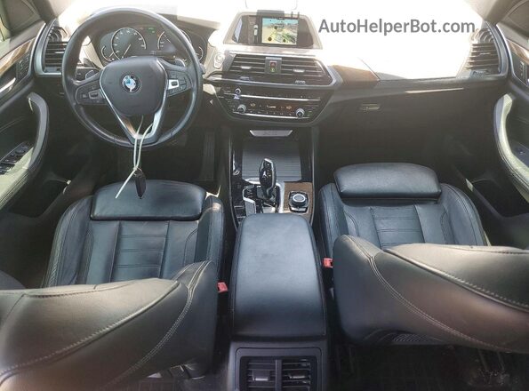 5UXTR7C57KLF30164 2019 BMW X3 White Առջևի վահանակի տեսք